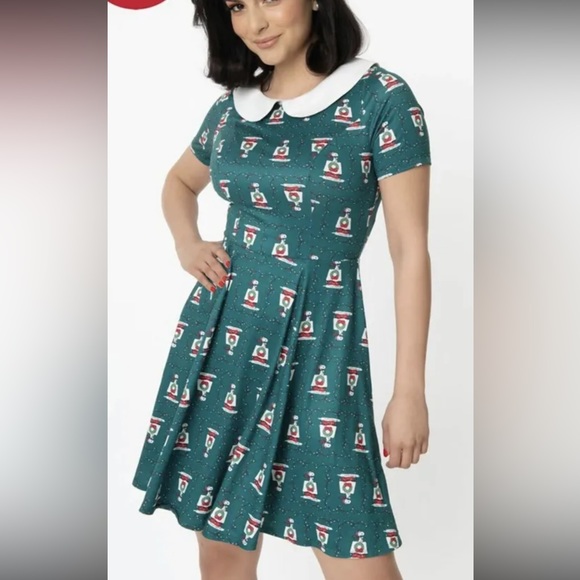 New Unique Vintage X Peanuts Christmas Dress - Picture 2 of 12